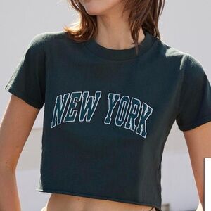 Brandy Melville Green Cropped Short Sleeve Tee